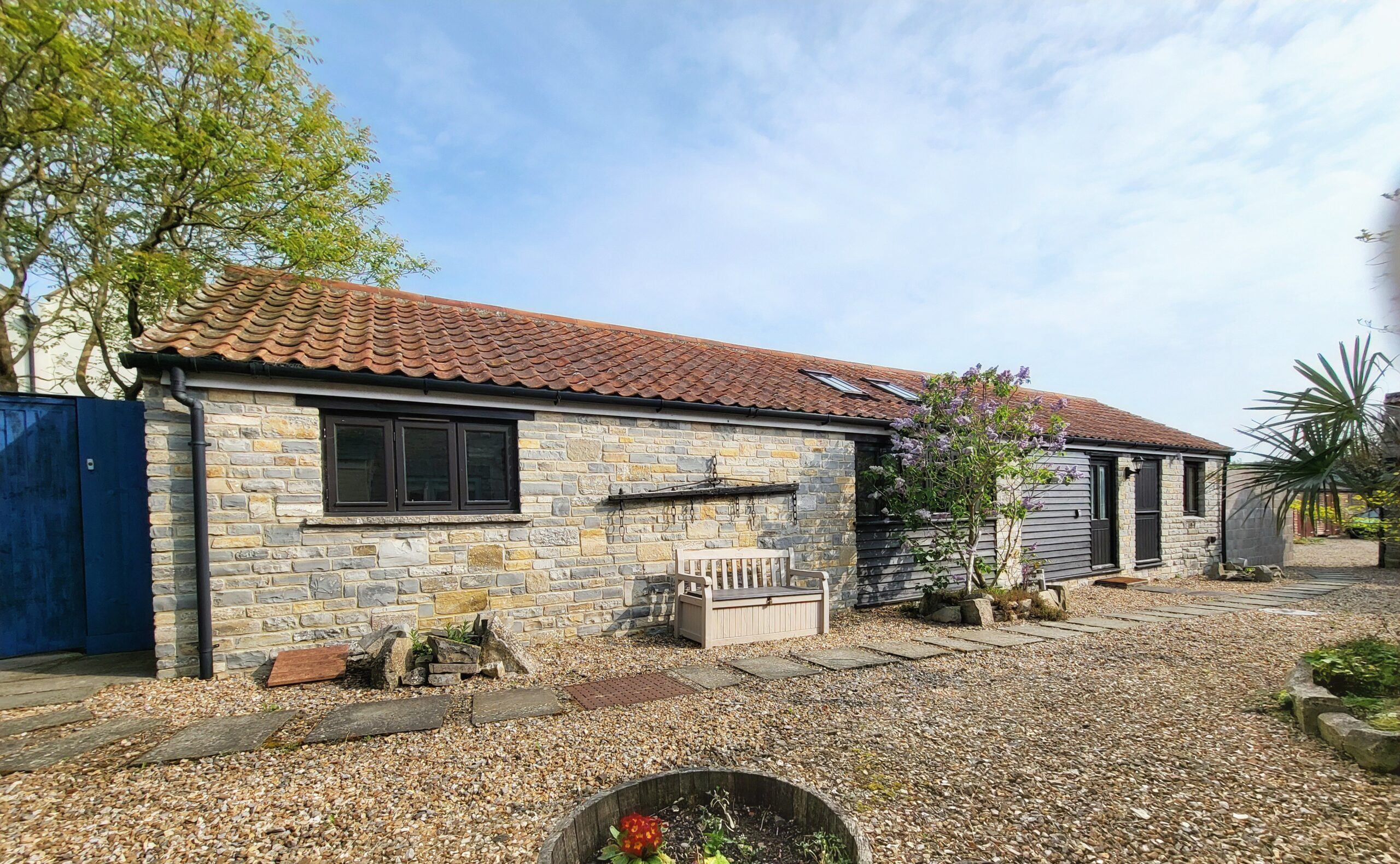Stable Cottage cyd Exterior Stable Cottage | Pitts Farm Cottages near Langport and Somerton